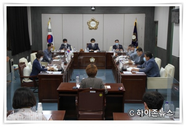 batch_[크기변환]2020.09.02 예산결산특별위원회.JPG