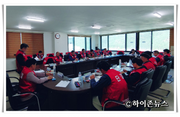 2121현대위사진.png