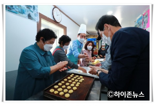 21back빵을사랑하는사람들의 모임 (3).JPG