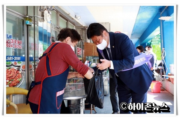 hitbtb2022.9.7.추석맞이 전통시장 방문 (3).JPG