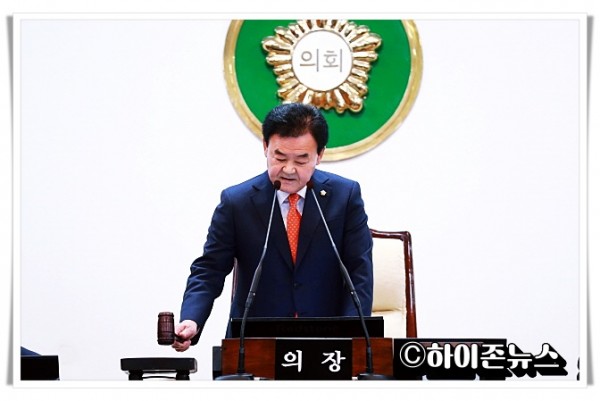 ahihi2022.11.21.제266회 태백시의회 제2차 정례회 (1).JPG