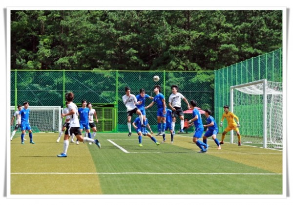 gwre2. 전국 고교 우수 축구선수 선발전 태백시에서 개최!(추계 전국대학 축구대회 태백산기결승(동국대.숭실대 ) (2).JPG