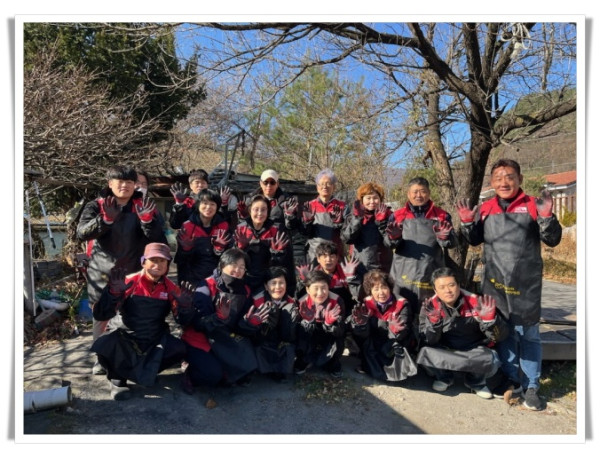 11인5. 상장동지역사회보장협의체, ‘연탄온정 나눔행사’ 실시 (1).jpg