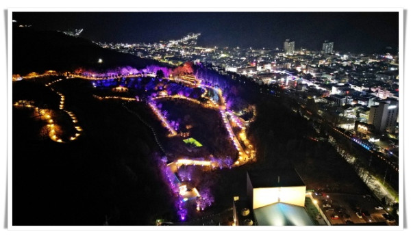 11인태백시, 황부자며느리공원 야간경관조명 점등식 개최 (2).JPG