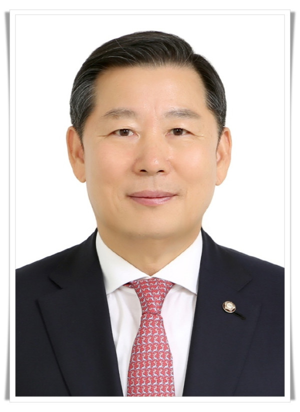 11인이철규_의원_사진.jpg