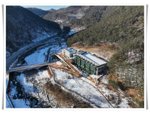 11인2. 태백산 눈축제  태백고생대자연사박물관에서 함께 즐겨요!.JPG