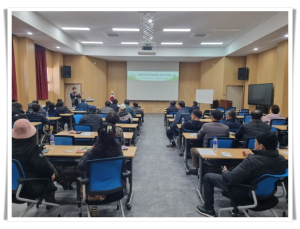 11인1. 태백시, 외국인 계절근로자 제도 안정화 박차… 농가 사전교육 통해안정적 운영 강화.jpg